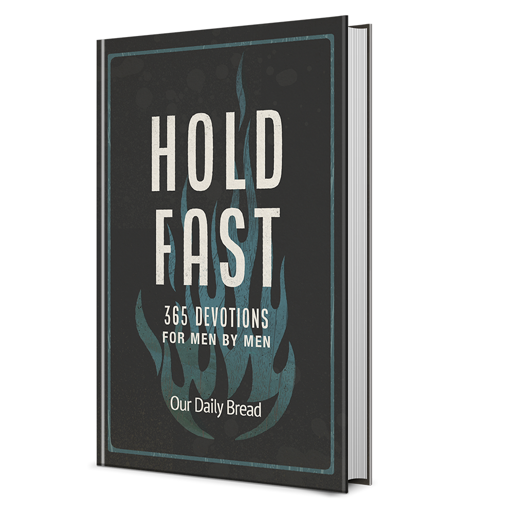 HOLD FAST: 365 Devotions for Men by Men